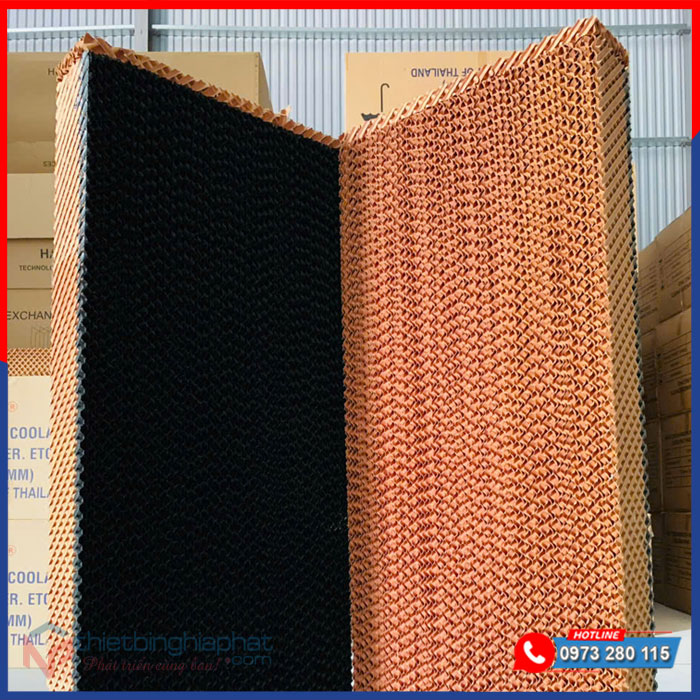 Tấm giấy làm mát Cooling Pad chống rêu 2000x600x150mm 10 Giấy làm mát chống rêu giá tốt