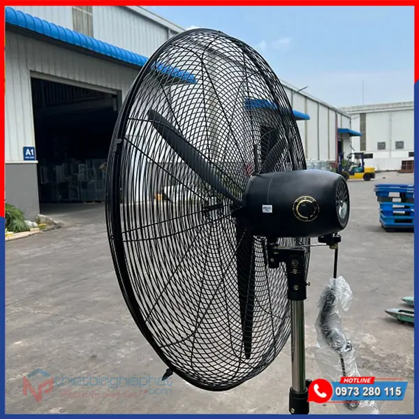 Quạt đứng công nghiệp SuperliteMax SLS-600 6 Quạt công nghiệp đứng SuperliteMax công suất lớn