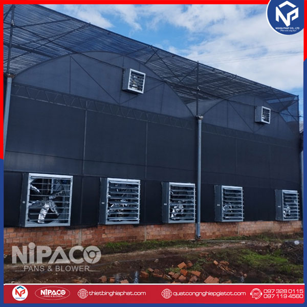 Quạt hút công nghiệp vuông 500x500mm 12 Ứng dụng quạt hút công nghiệp vuông cho nhà xưởng, trang trại